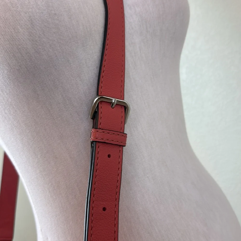 Marc Jacobs Dusty Pink Natasha Fold Over Crossbody Bag with Adjustable Strap - Picture 5 of 10